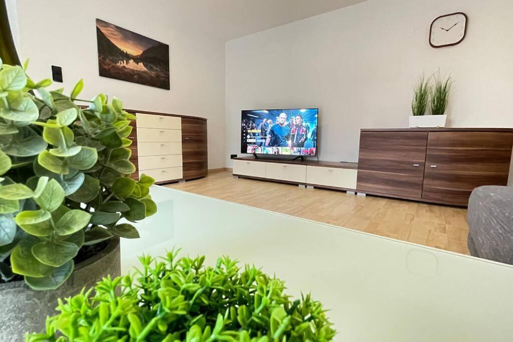 Shine Apartment Schwarzenfeld Exterior photo