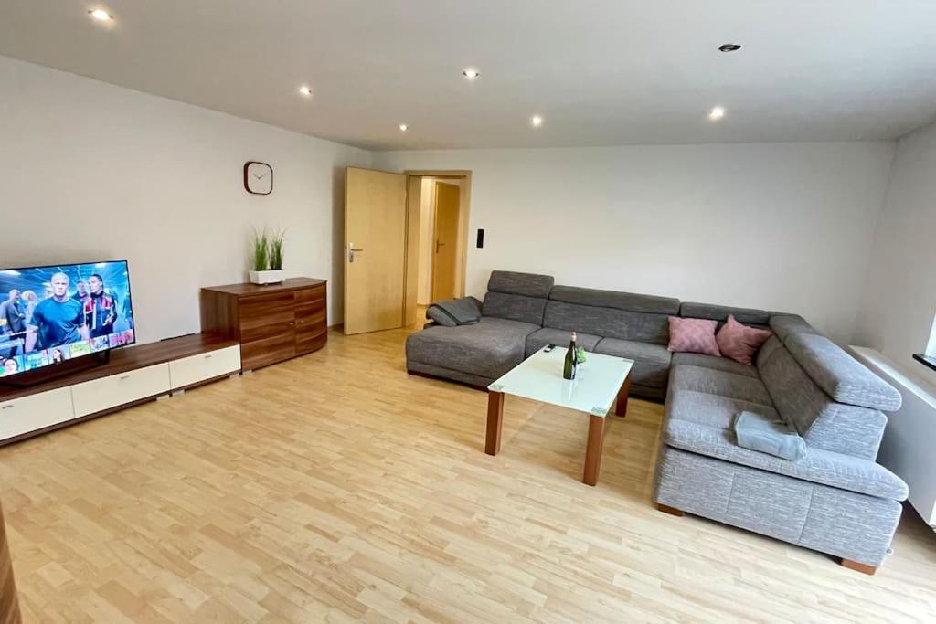 Shine Apartment Schwarzenfeld Exterior photo